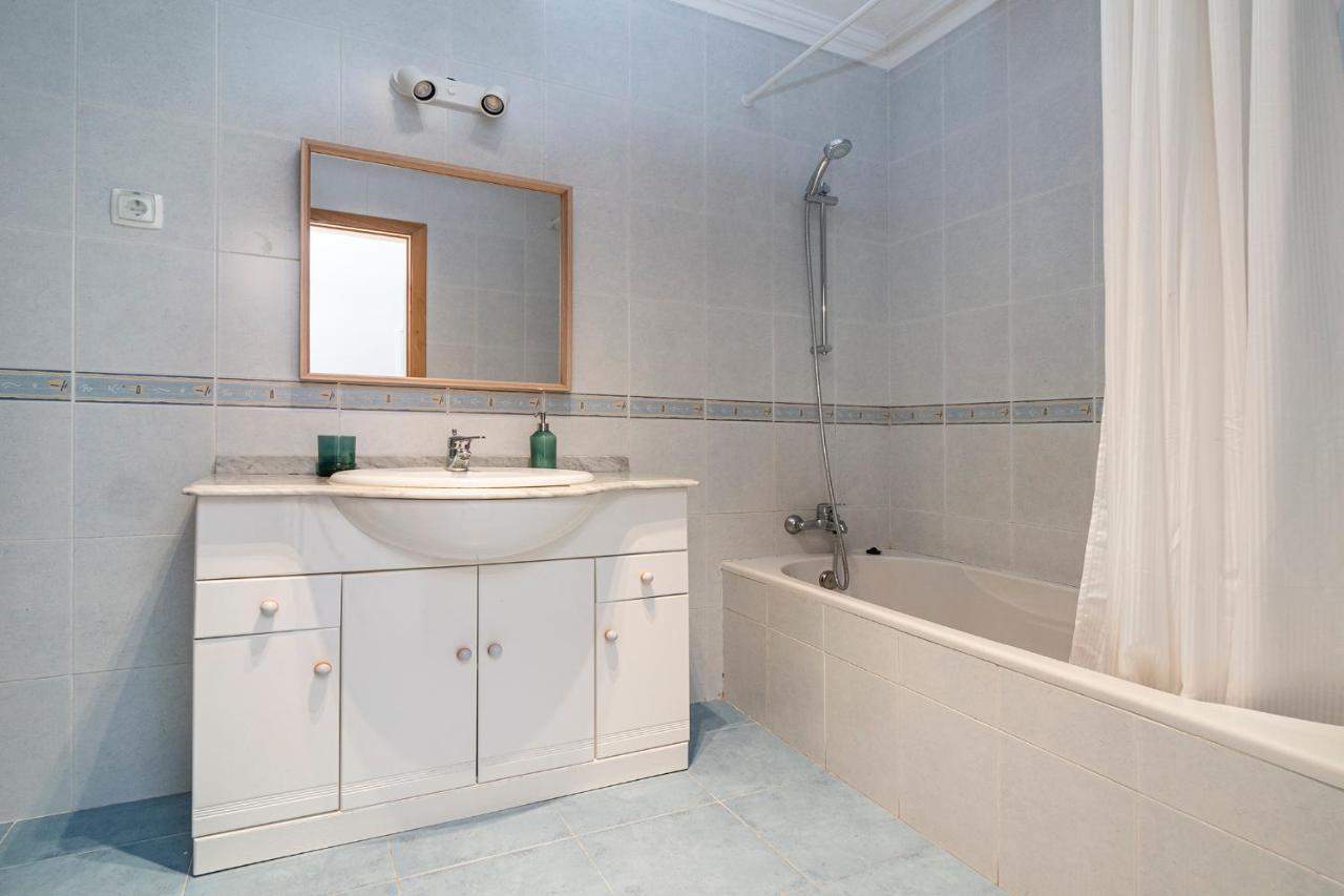 Gonzalo'S Guest - 1Br With Balcony Apartment Nazare Luaran gambar