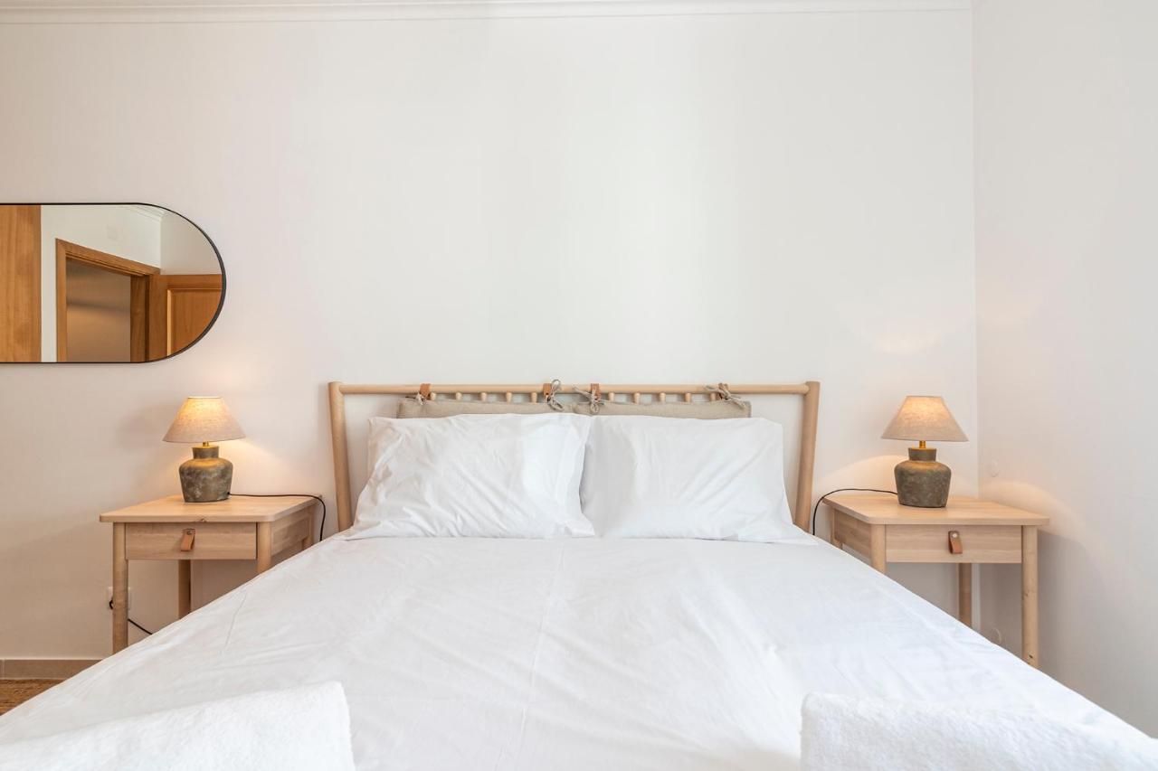 Gonzalo'S Guest - 1Br With Balcony Apartment Nazare Luaran gambar
